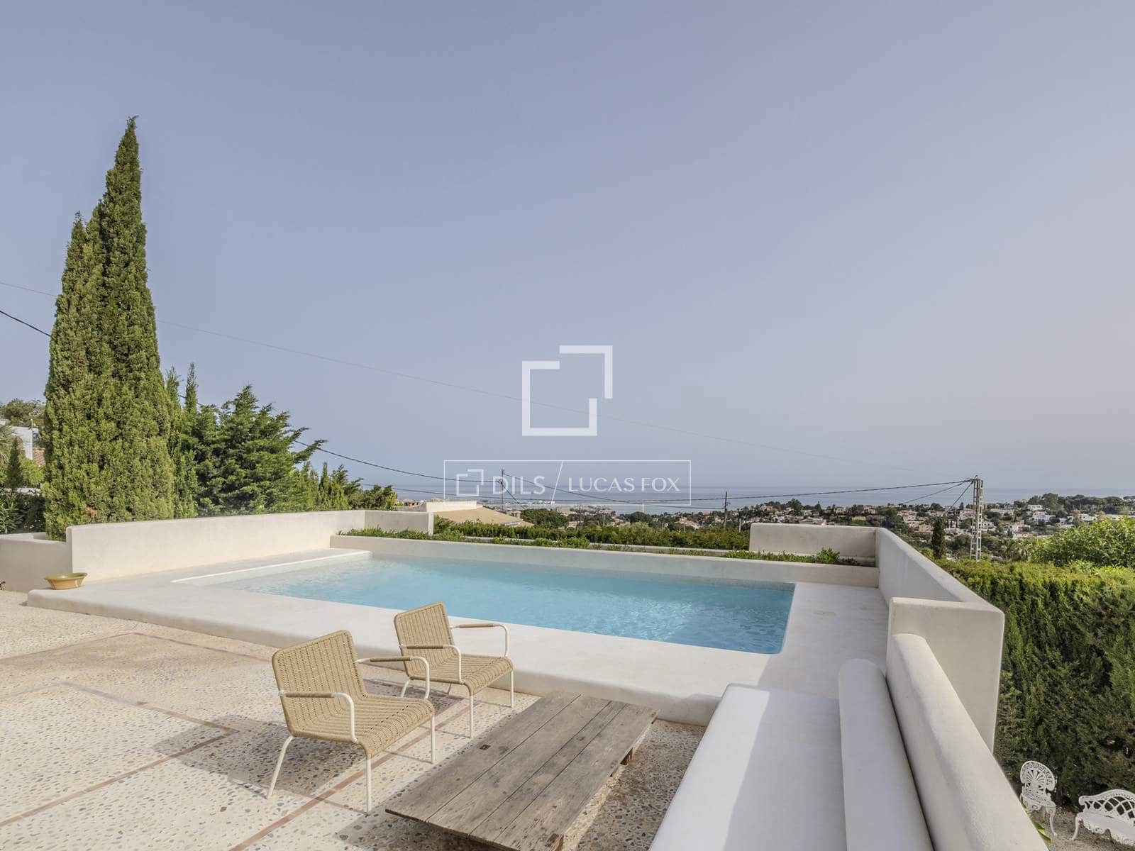 3 bedroom Villa for sale in Denia with pool garage - € 799,000 (Ref: 9752459)
