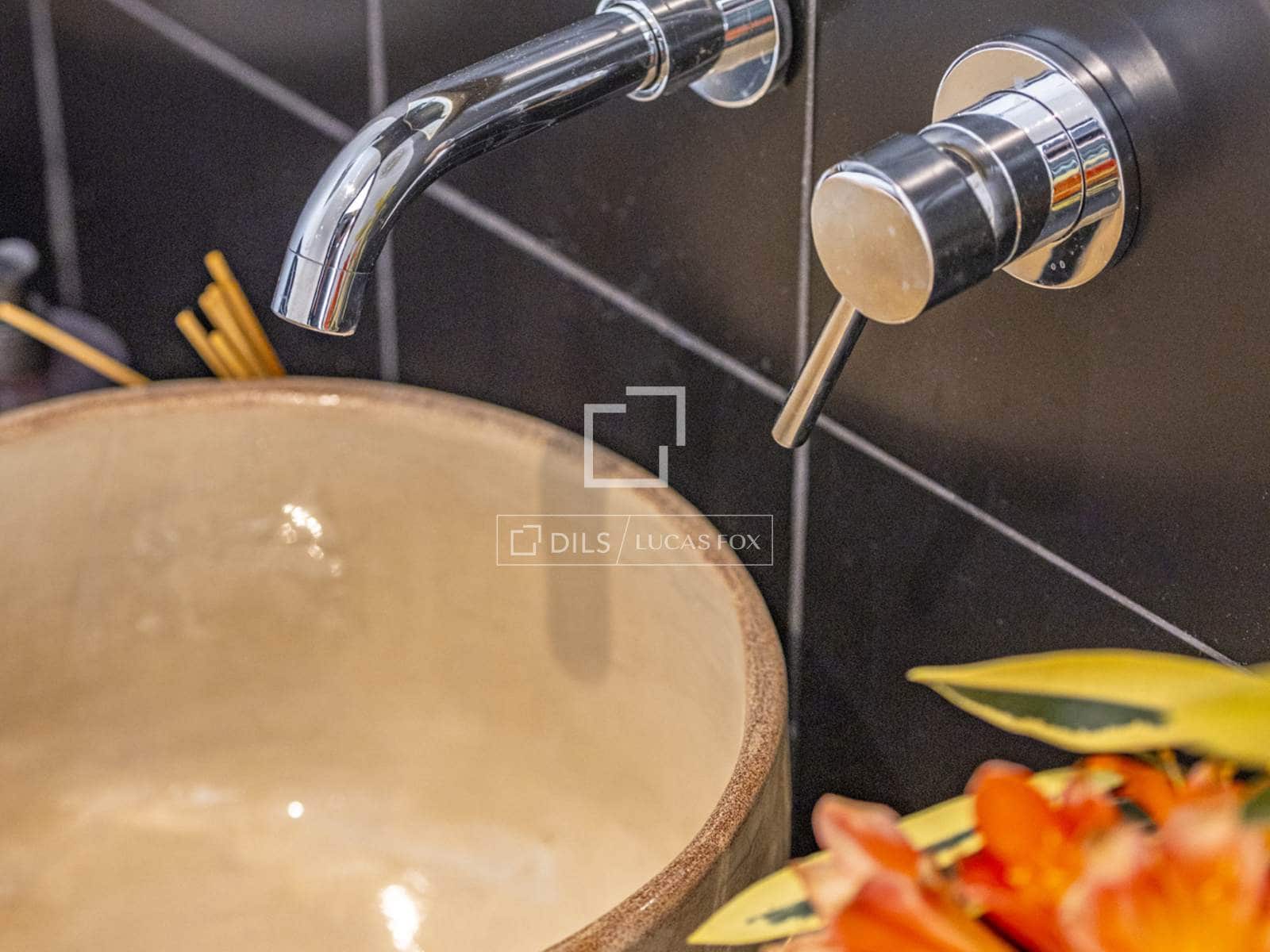 3 bedroom Villa for sale in Denia with pool garage - € 799,000 (Ref: 9752459)