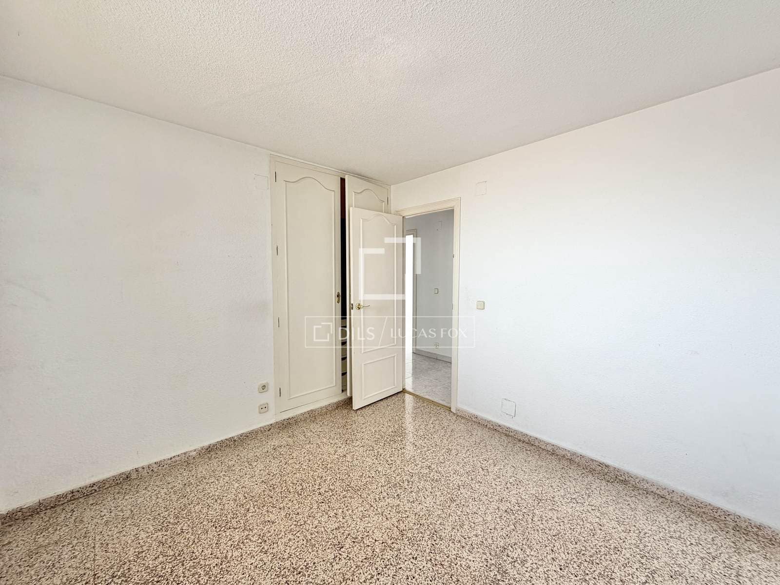 2 Zimmer Apartment zu verkaufen in Alicante / Alacant Stadt mit Pool Garage - 469.000 € (Ref: 9753492)