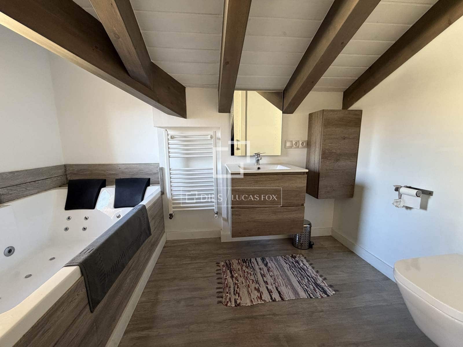 5 soveværelse Villa til salg i Fontanals de Cerdanya med garage - € 710.000 (Ref: 9753493)