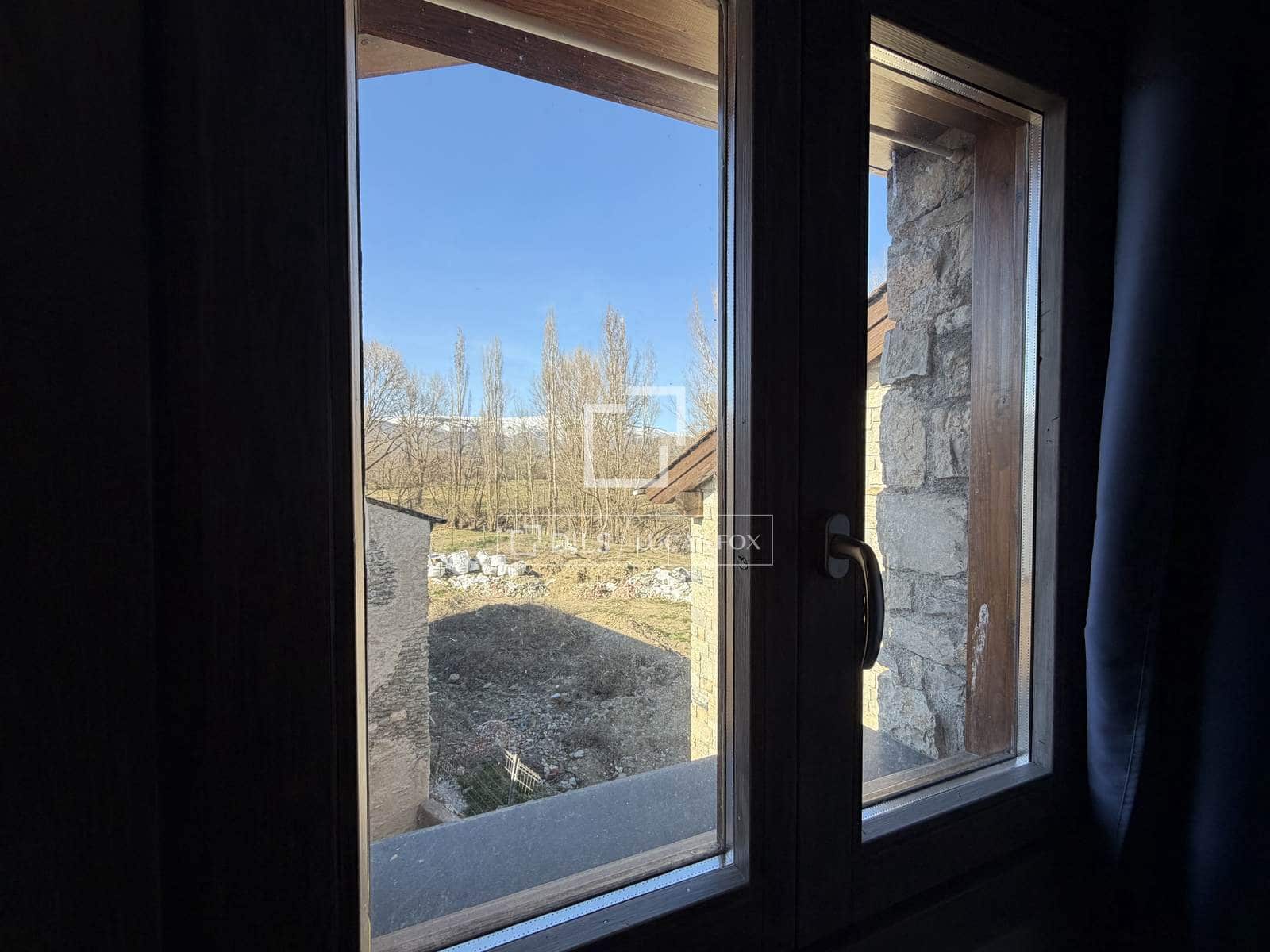 5 soveværelse Villa til salg i Fontanals de Cerdanya med garage - € 710.000 (Ref: 9753493)