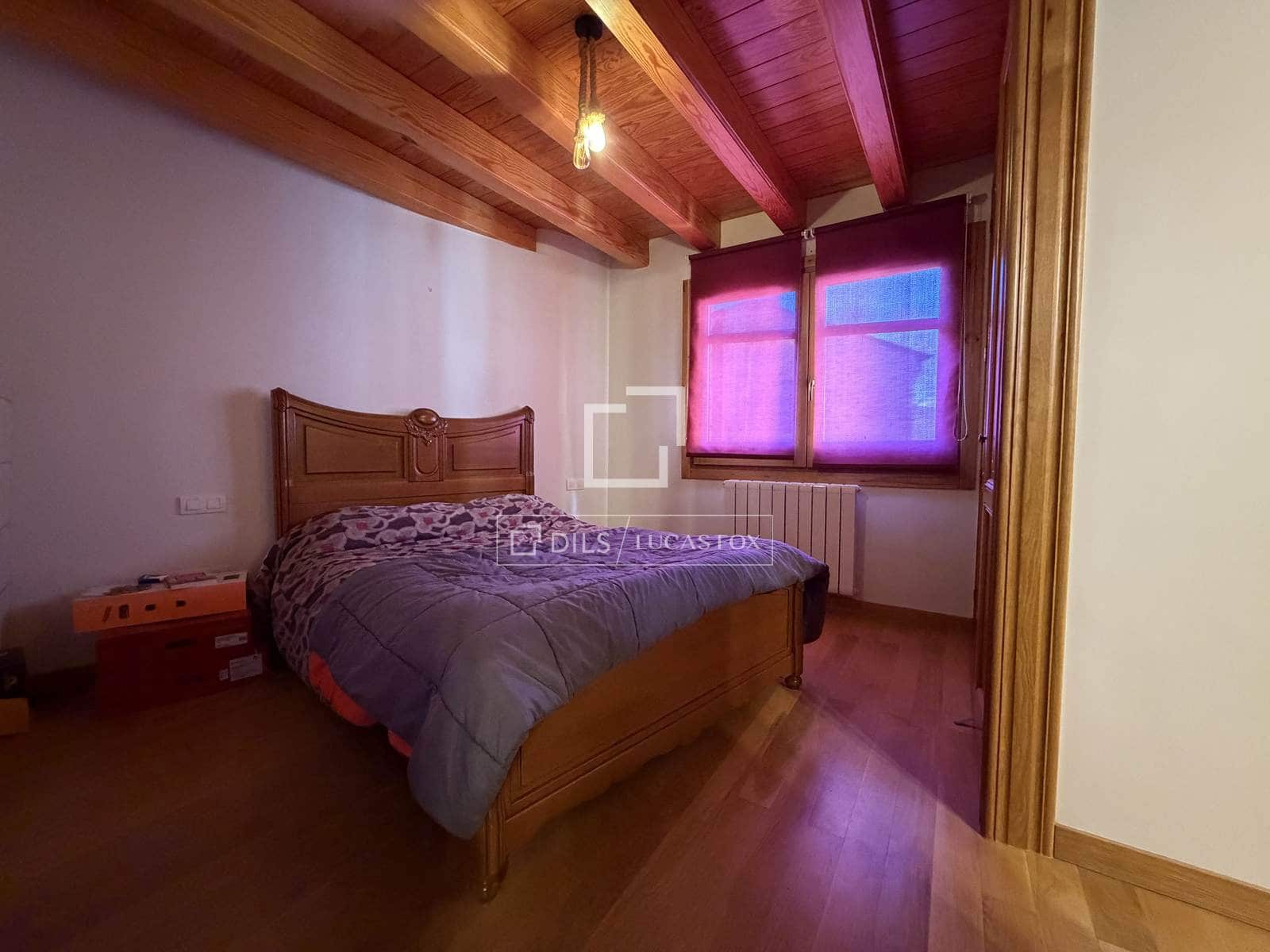 5 soveværelse Villa til salg i Fontanals de Cerdanya med garage - € 710.000 (Ref: 9753493)