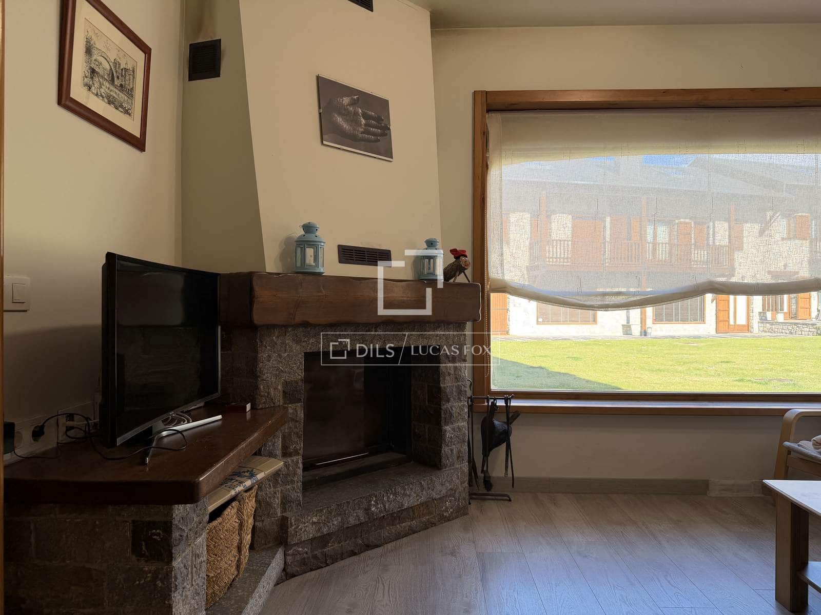 5 soveværelse Villa til salg i Fontanals de Cerdanya med garage - € 710.000 (Ref: 9753493)