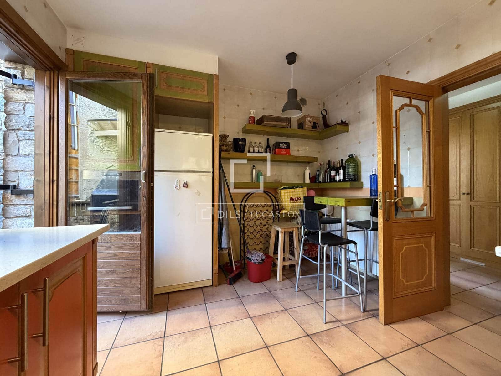 5 soveværelse Villa til salg i Fontanals de Cerdanya med garage - € 710.000 (Ref: 9753493)