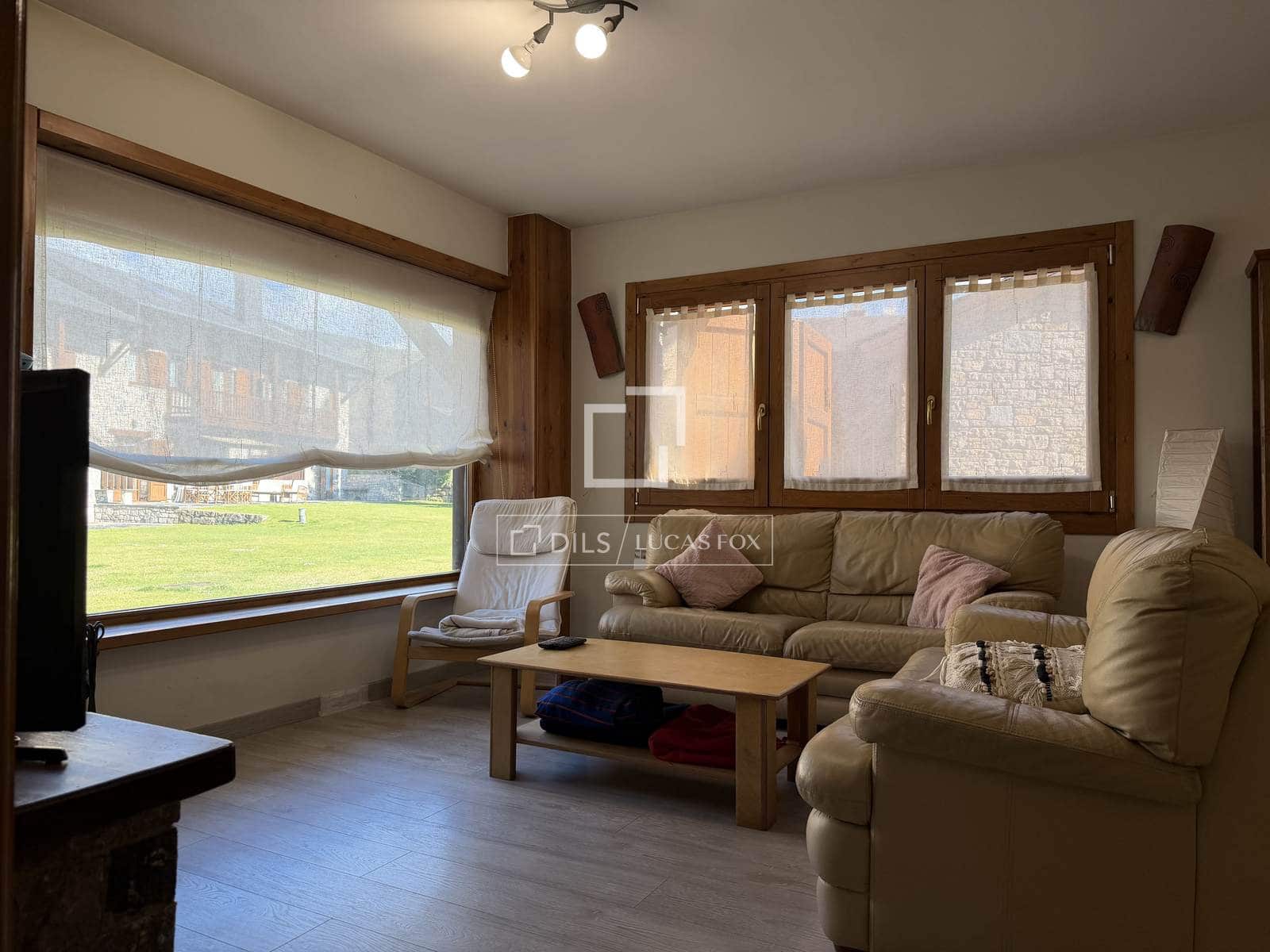 5 soveværelse Villa til salg i Fontanals de Cerdanya med garage - € 710.000 (Ref: 9753493)