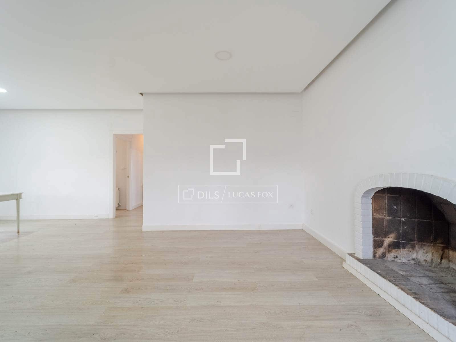 3 makuuhuone Huvila vuokrattavana paikassa Valencia kaupunki - 1 850 € (Ref: 9753495)