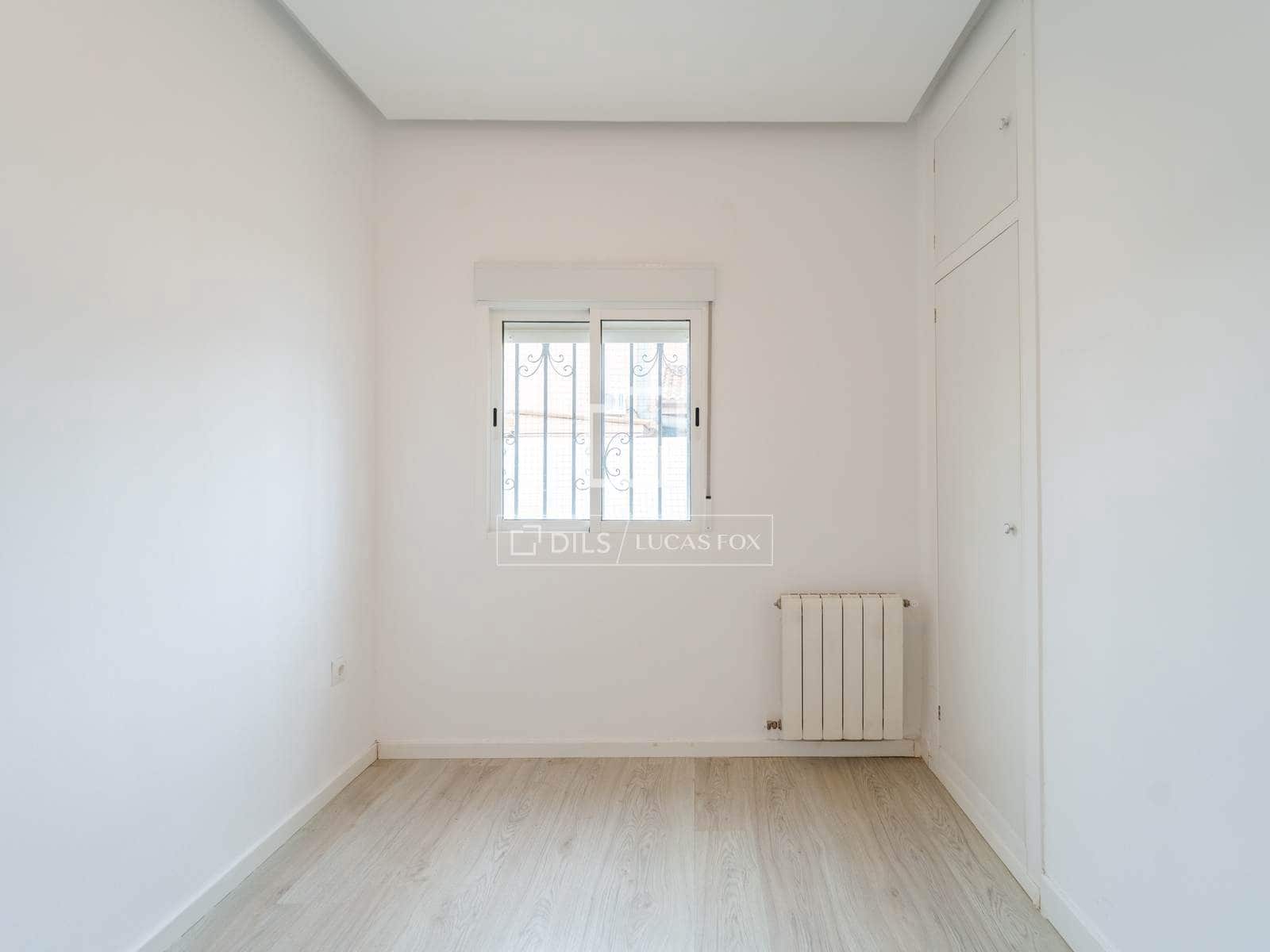 3 makuuhuone Huvila vuokrattavana paikassa Valencia kaupunki - 1 850 € (Ref: 9753495)