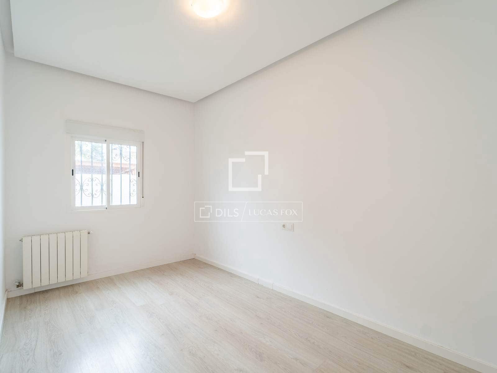 3 makuuhuone Huvila vuokrattavana paikassa Valencia kaupunki - 1 850 € (Ref: 9753495)