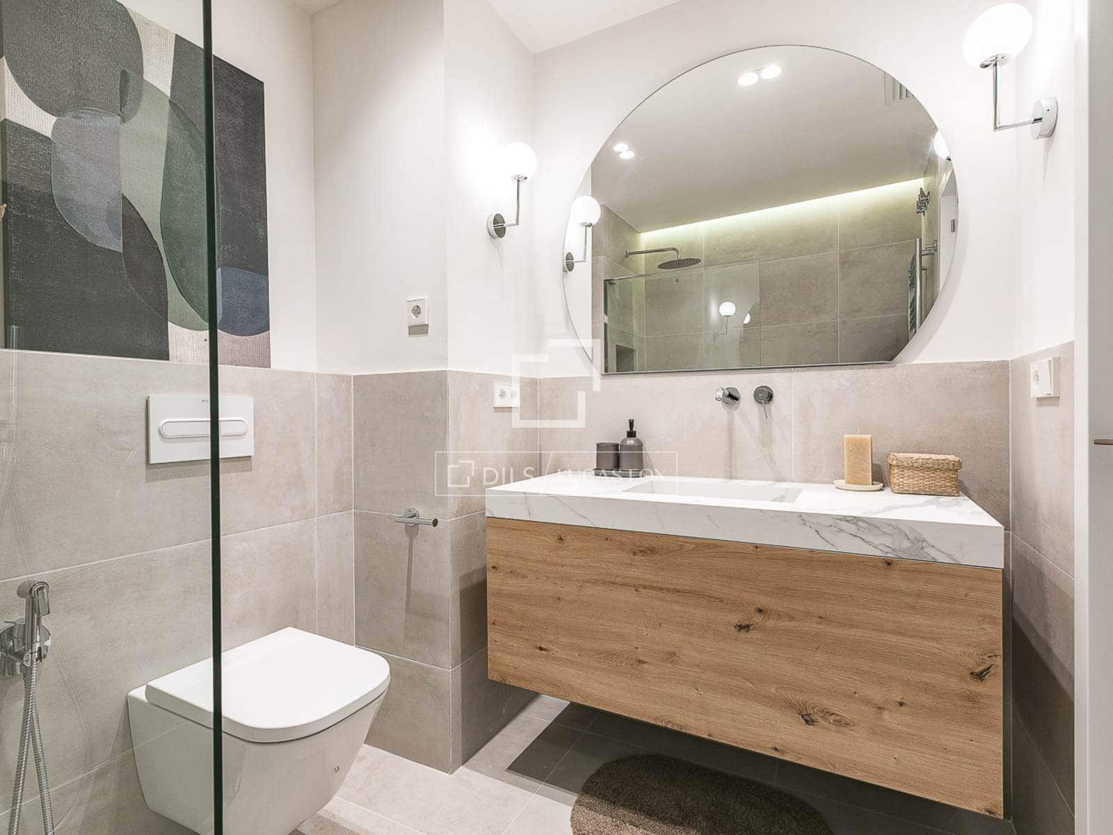 2 soveværelse Lejlighed til salg i Barcelona by med garage - € 647.000 (Ref: 9753562)