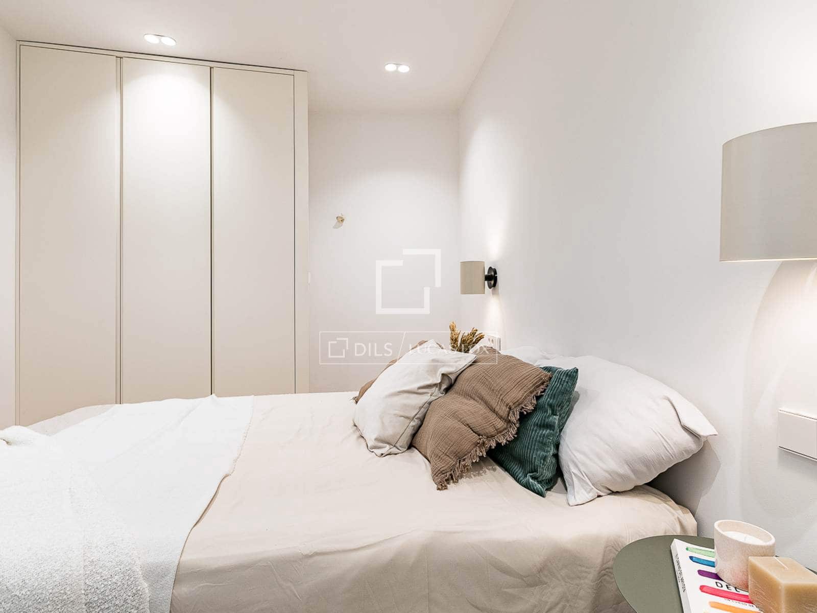 2 soveværelse Lejlighed til salg i Barcelona by med garage - € 647.000 (Ref: 9753562)