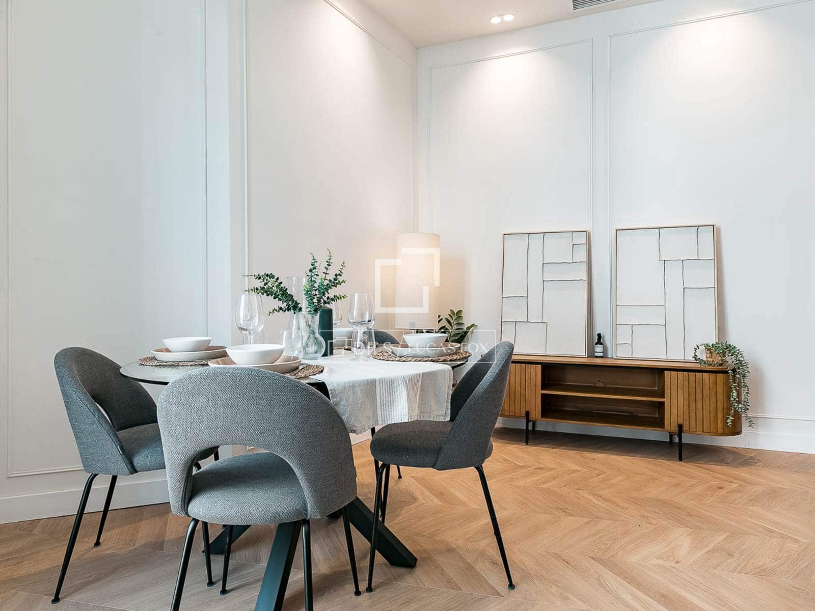 2 soveværelse Lejlighed til salg i Barcelona by med garage - € 647.000 (Ref: 9753562)