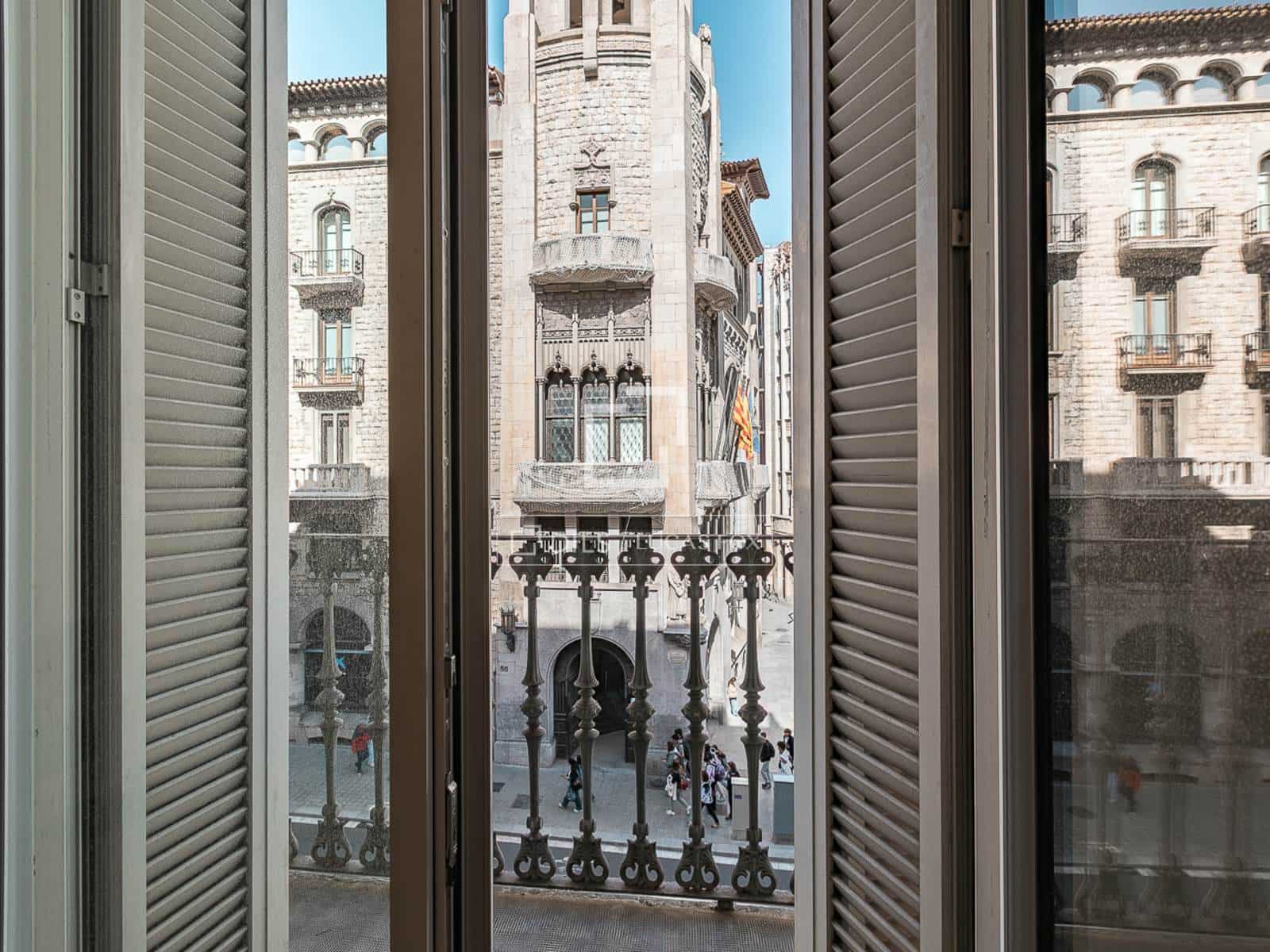 2 soveværelse Lejlighed til salg i Barcelona by med garage - € 647.000 (Ref: 9753562)