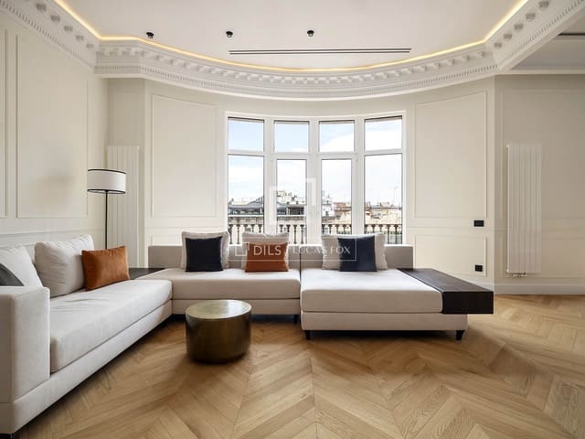 4 makuuhuone Huoneisto myytävänä paikassa Barcelona kaupunki - 3 900 000 € (Ref: 9753563)