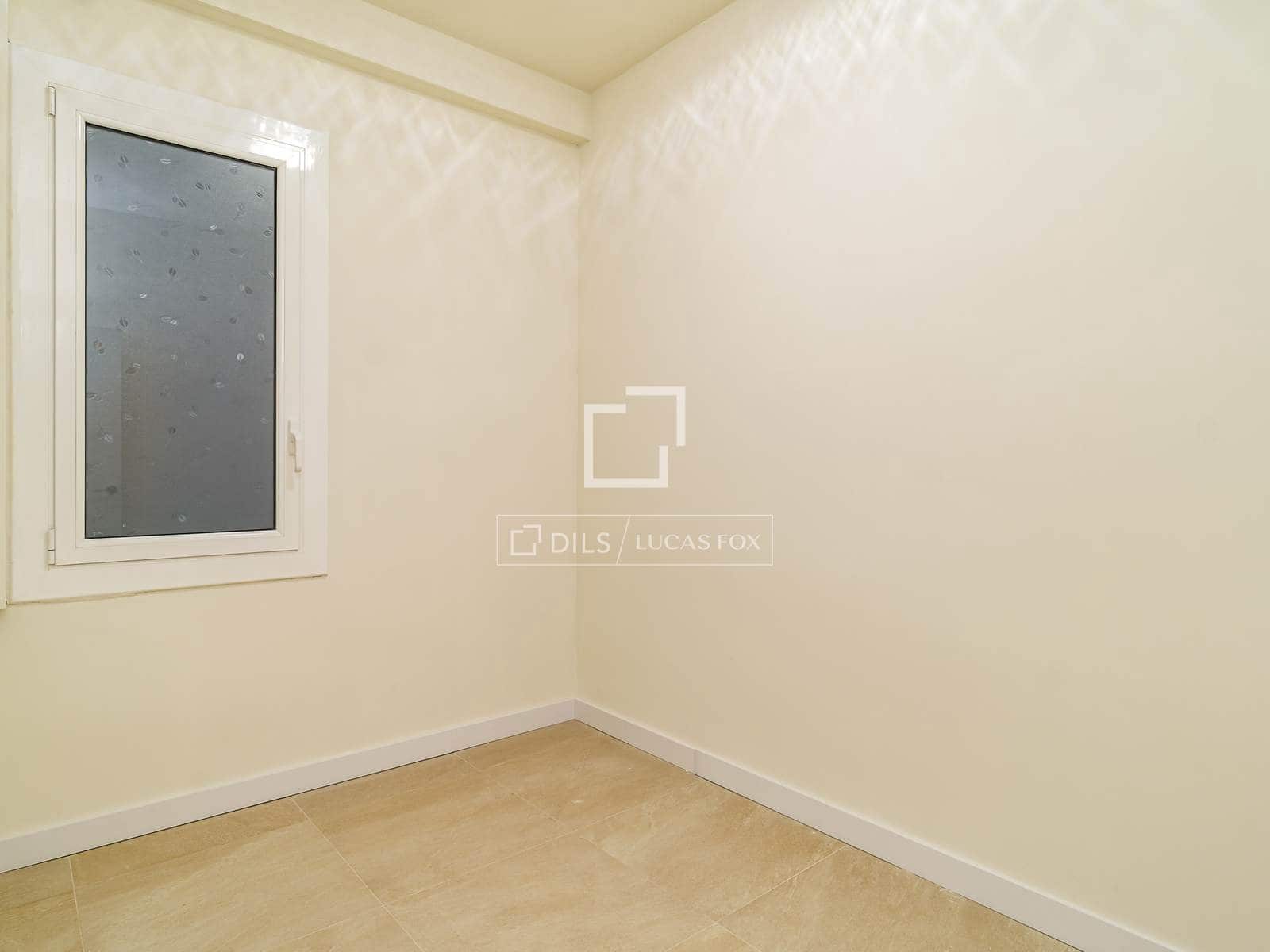 3 soverom Leilighet til salgs i Barcelona by - € 590 000 (Ref: 9753736)