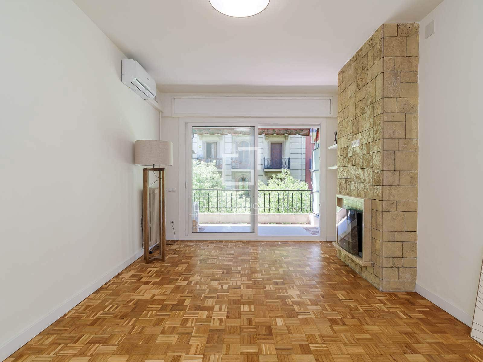 3 soverom Leilighet til salgs i Barcelona by - € 590 000 (Ref: 9753736)