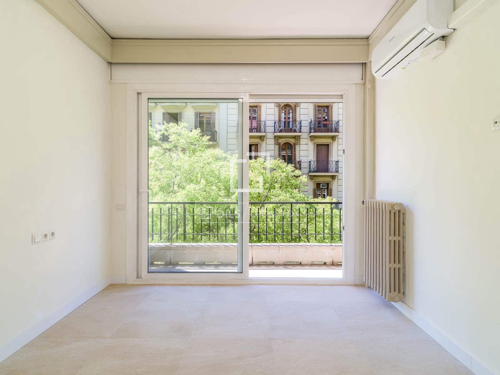 3 soverom Leilighet til salgs i Barcelona by - € 590 000 (Ref: 9753736)
