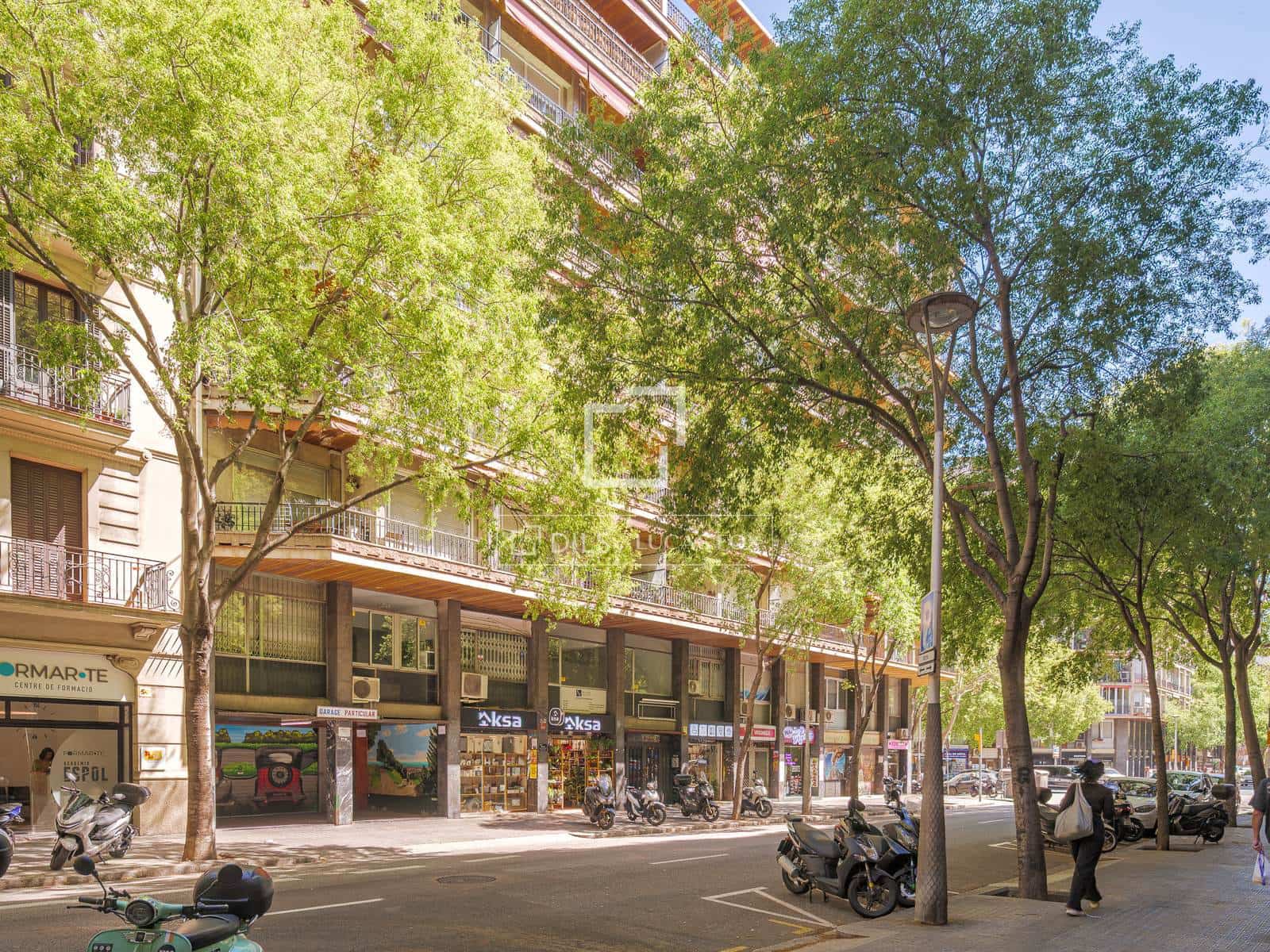 3 soverom Leilighet til salgs i Barcelona by - € 590 000 (Ref: 9753736)