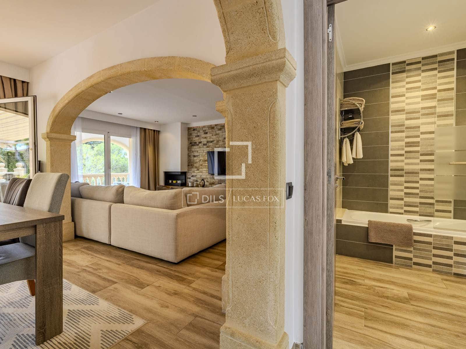 5 Zimmer Villa zu verkaufen in Javea / Xabia mit Pool Garage - 1.285.000 € (Ref: 9753737)