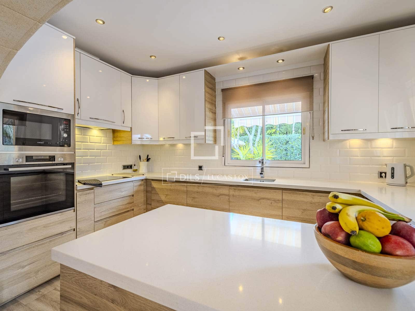 5 Zimmer Villa zu verkaufen in Javea / Xabia mit Pool Garage - 1.285.000 € (Ref: 9753737)