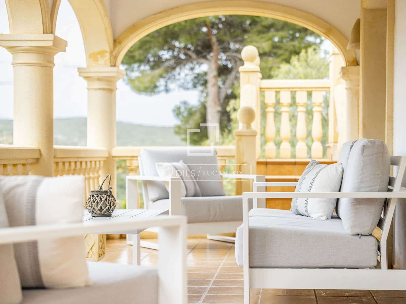 5 Zimmer Villa zu verkaufen in Javea / Xabia mit Pool Garage - 1.285.000 € (Ref: 9753737)