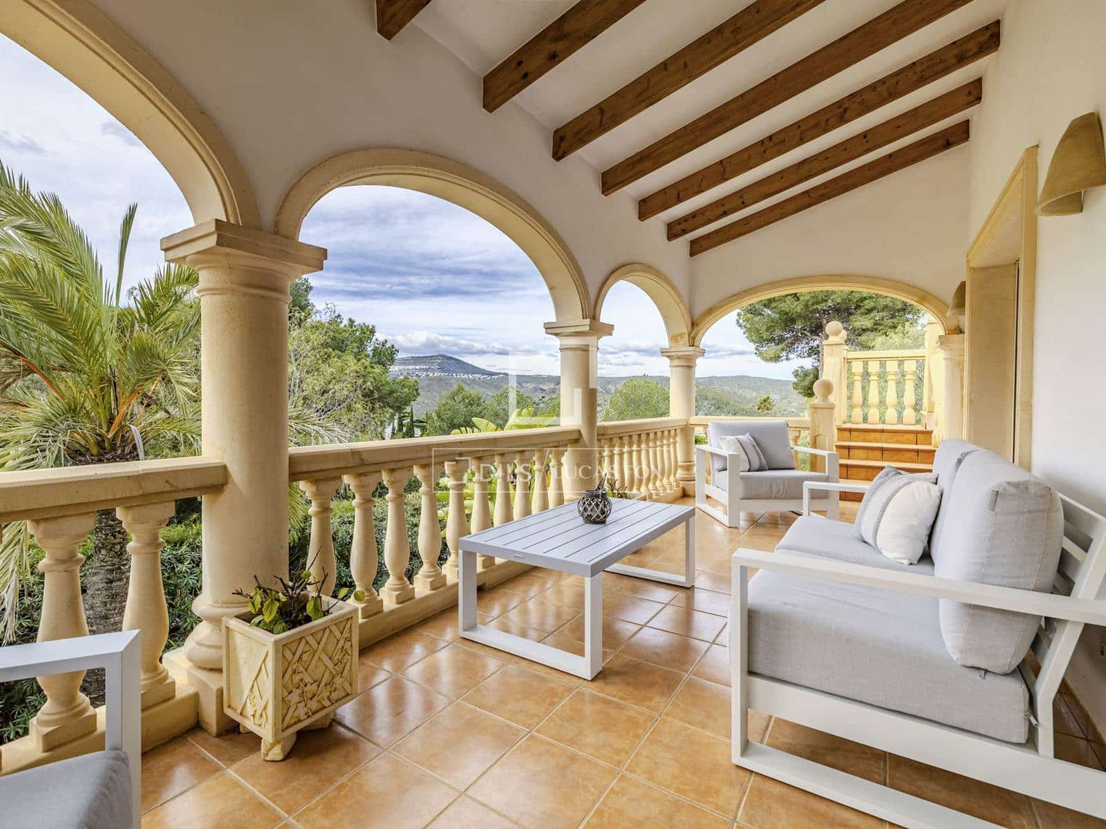 5 Zimmer Villa zu verkaufen in Javea / Xabia mit Pool Garage - 1.285.000 € (Ref: 9753737)