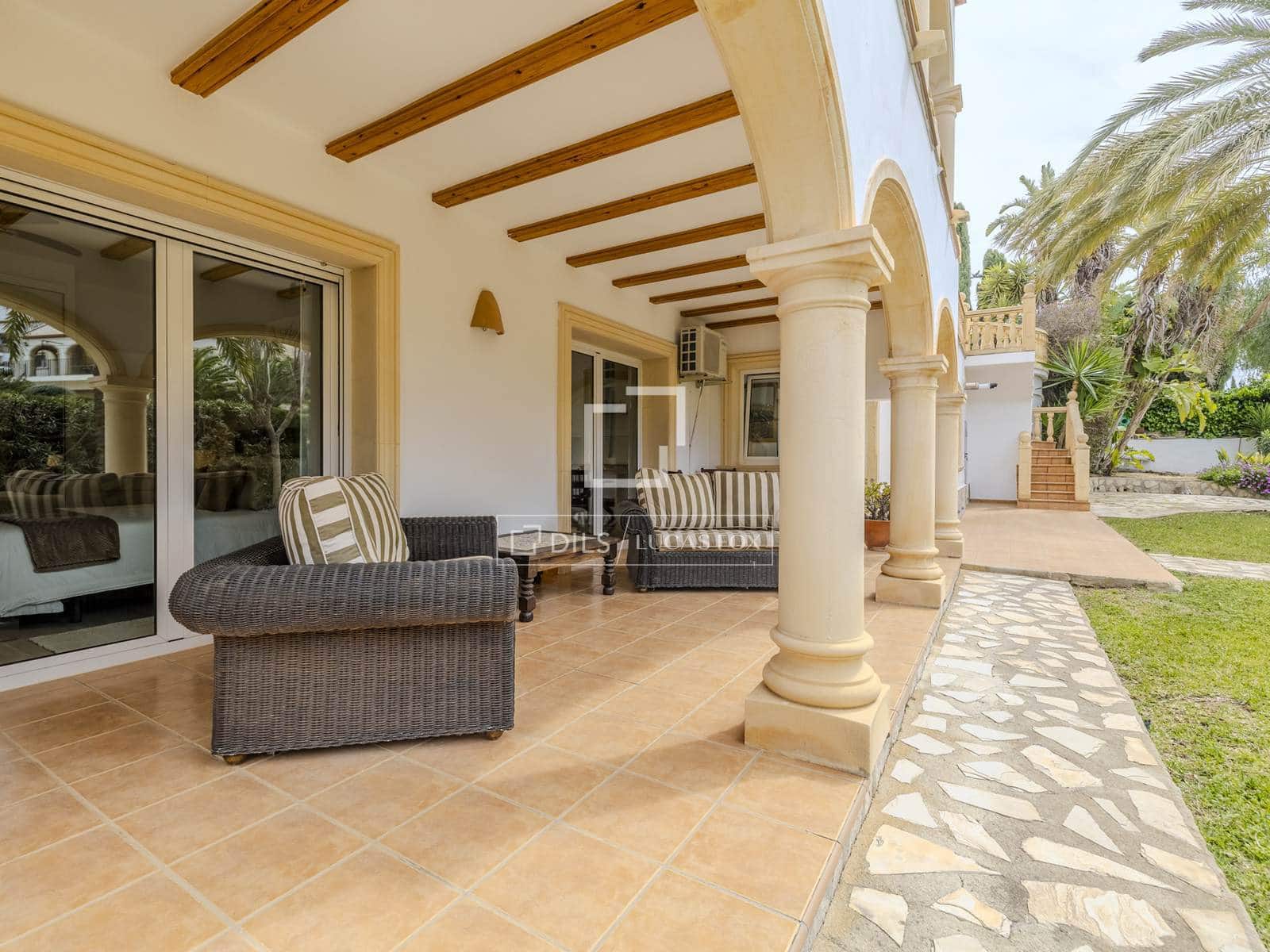 5 Zimmer Villa zu verkaufen in Javea / Xabia mit Pool Garage - 1.285.000 € (Ref: 9753737)