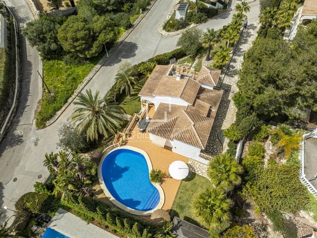 5 Zimmer Villa zu verkaufen in Javea / Xàbia mit Pool Garage - 1.285.000 € (Ref: 9753737)