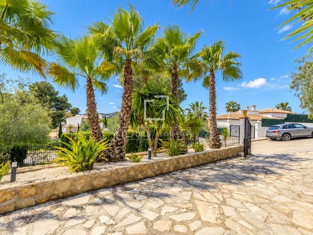 5 slaapkamer Villa te koop in Javea / Xàbia met zwembad garage - € 1.285.000 (Ref: 9753737)