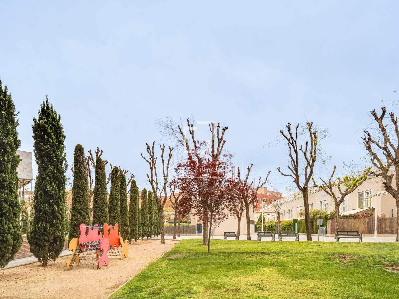 4 chambre Appartement à vendre à Barcelone ville - 790 000 € (Ref: 9756646)