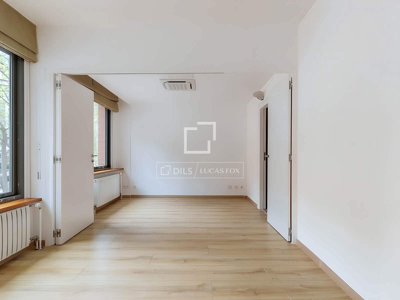 4 chambre Appartement à vendre à Barcelone ville - 790 000 € (Ref: 9756646)