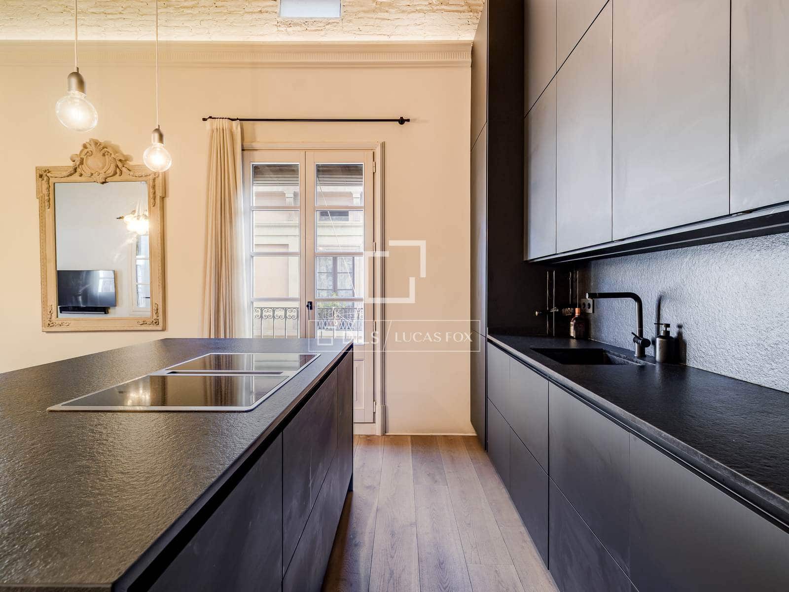 2 makuuhuone Huoneisto myytävänä paikassa Barcelona kaupunki - 995 000 € (Ref: 9757592)