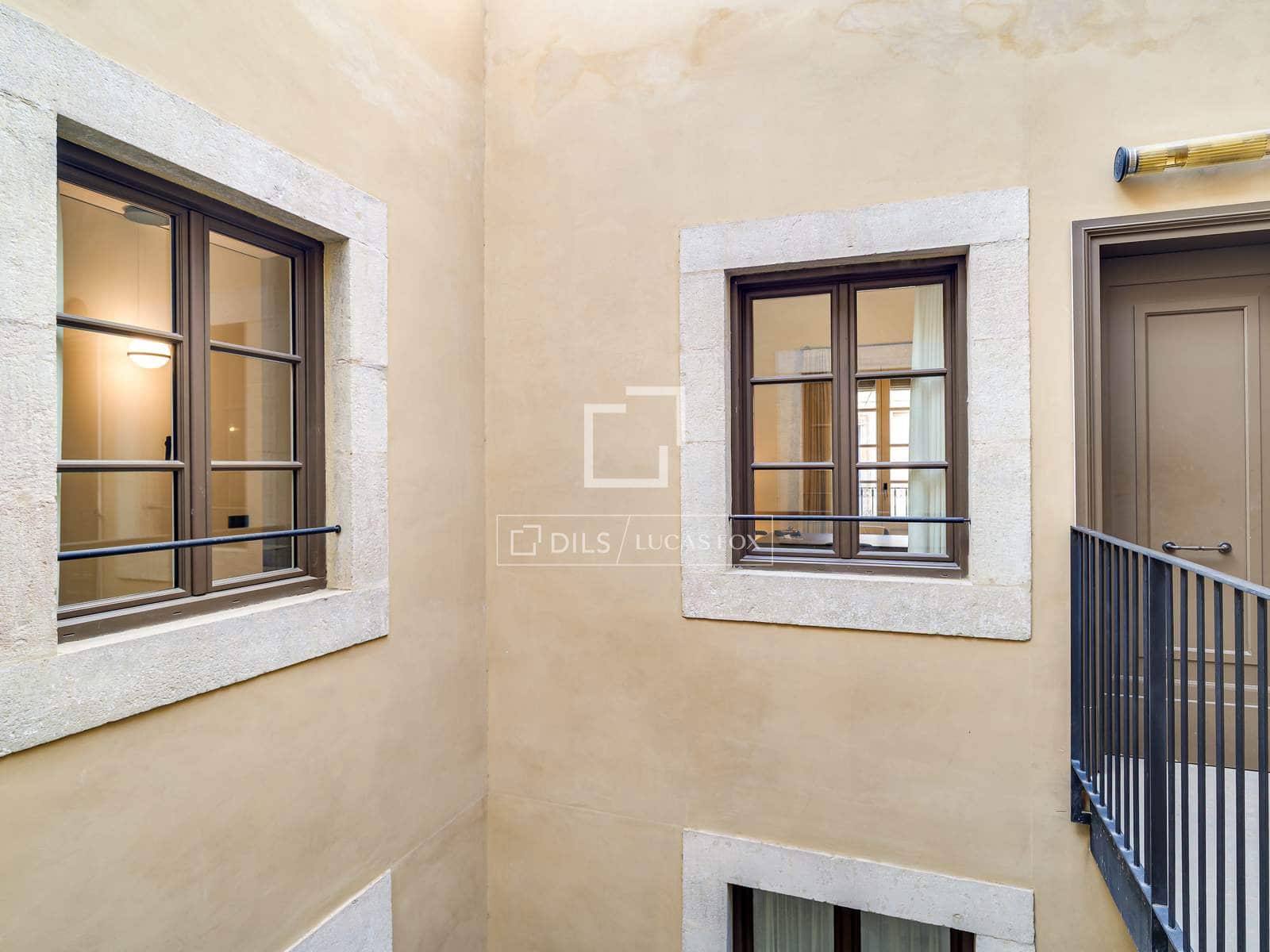 2 makuuhuone Huoneisto myytävänä paikassa Barcelona kaupunki - 995 000 € (Ref: 9757592)