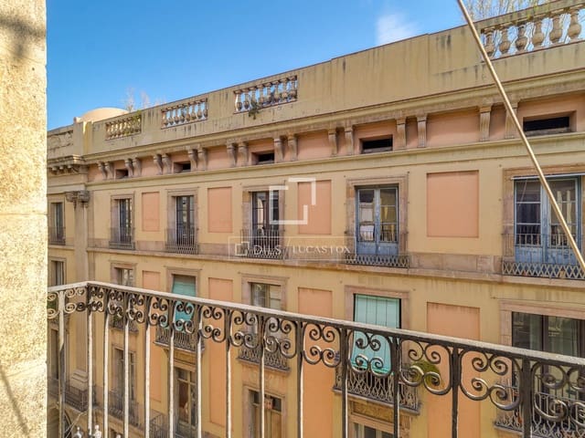 2 makuuhuone Huoneisto myytävänä paikassa Barcelona kaupunki - 995 000 € (Ref: 9757592)
