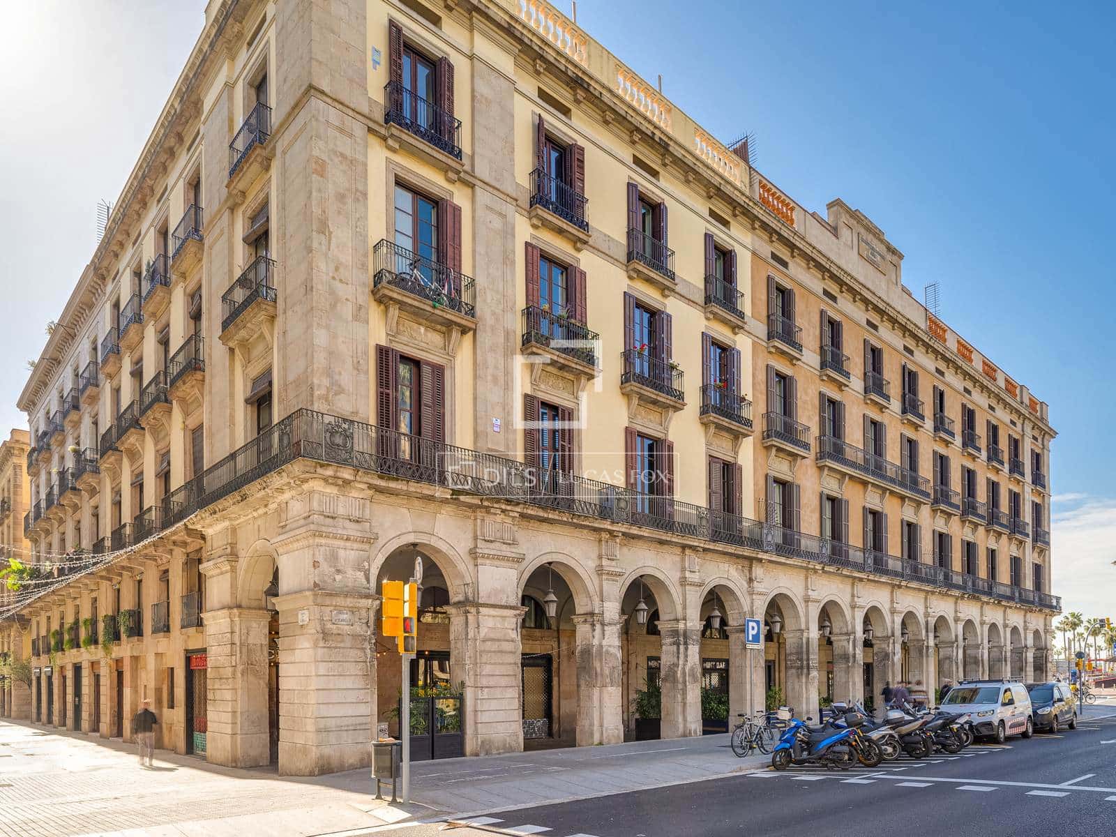 2 makuuhuone Huoneisto myytävänä paikassa Barcelona kaupunki - 995 000 € (Ref: 9757592)
