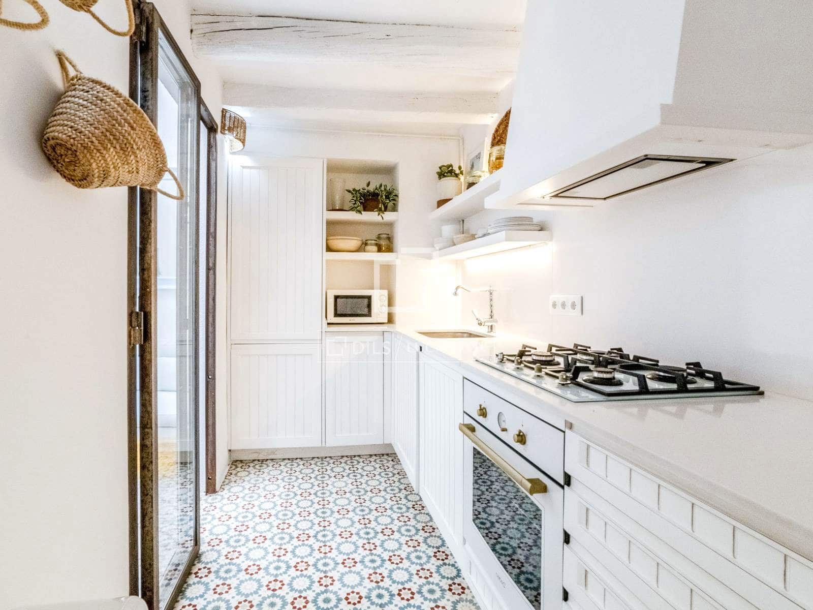 3 bedroom Villa for sale in Sitges - € 1,000,000 (Ref: 9757593)