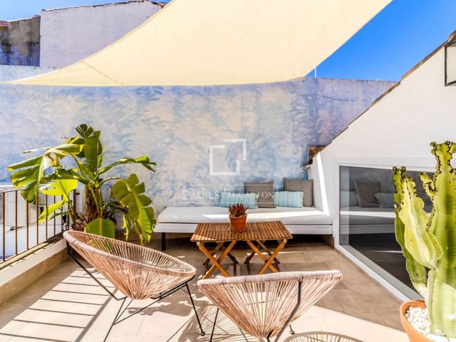 Chalet de 3 habitaciones en Sitges en venta - 1.000.000 € (Ref: 9757593)