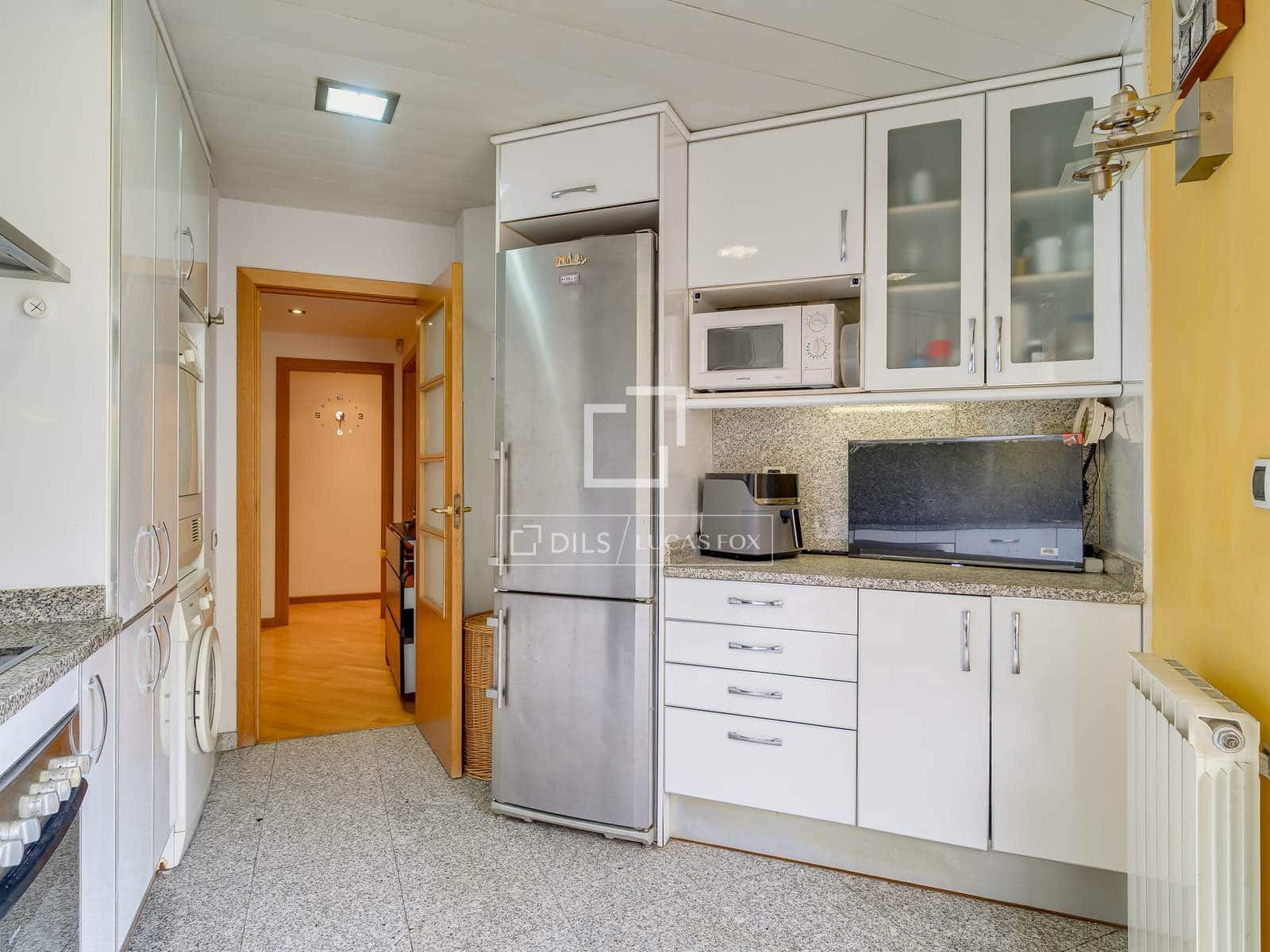 4 chambre Appartement à vendre à Barcelone ville avec piscine garage - 875 000 € (Ref: 9758013)