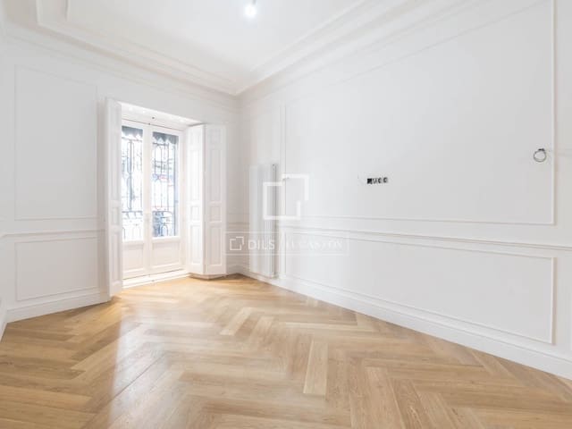 3 makuuhuone Huoneisto myytävänä paikassa Madrid kaupunki - 2 290 000 € (Ref: 9758129)
