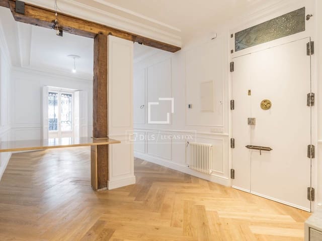 3 makuuhuone Huoneisto myytävänä paikassa Madrid kaupunki - 2 290 000 € (Ref: 9758129)