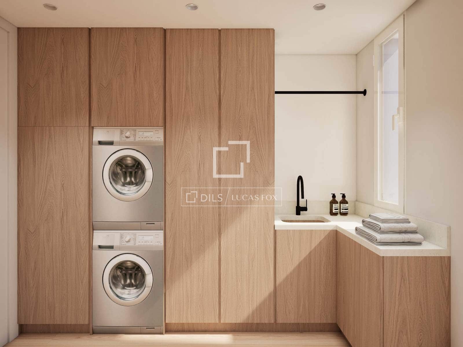 4 bedroom Apartment for rent in Madrid city with garage - € 5,300 (Ref: 9758130)