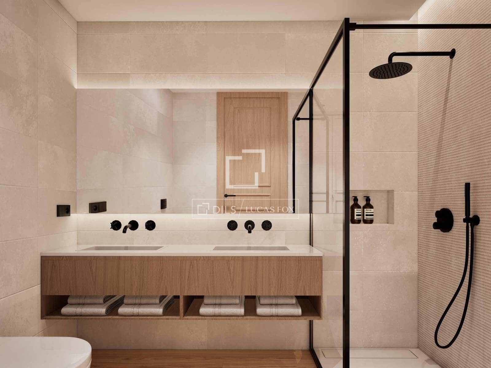 4 bedroom Apartment for rent in Madrid city with garage - € 5,300 (Ref: 9758130)