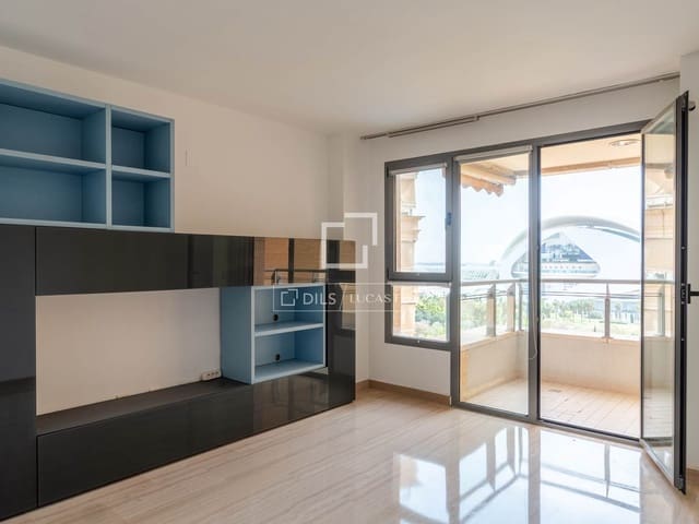 2 soverom Leilighet til salgs i Valencia by med svømmebasseng garasje - € 639 000 (Ref: 9759386)