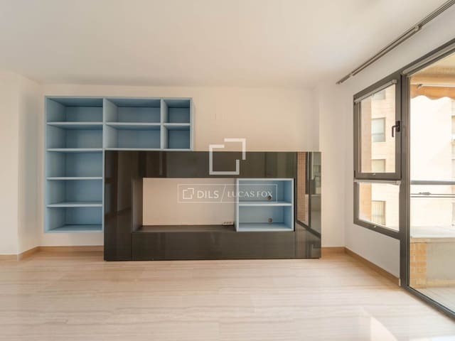 2 soverom Leilighet til salgs i Valencia by med svømmebasseng garasje - € 639 000 (Ref: 9759386)