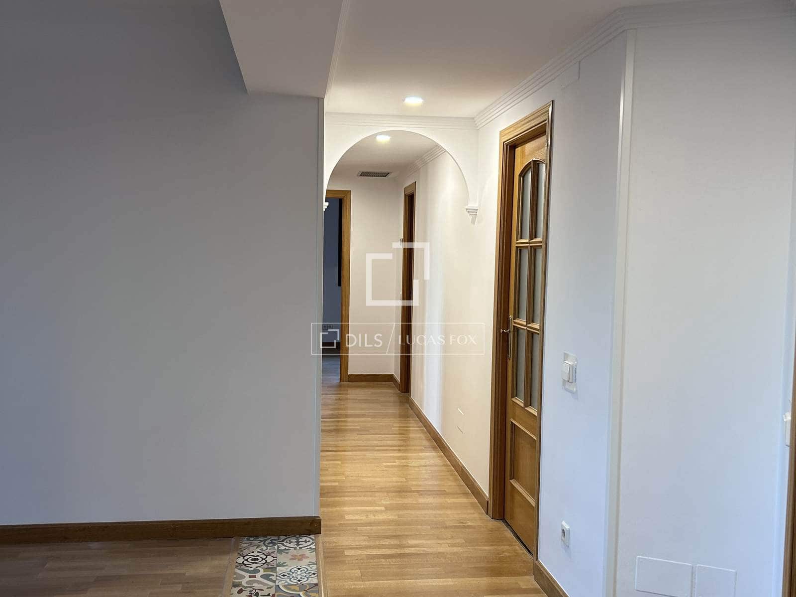 3 makuuhuone Huoneisto vuokrattavana paikassa Majadahonda mukana uima-altaan 
autotalli - 2 300 € (Ref: 9759597)