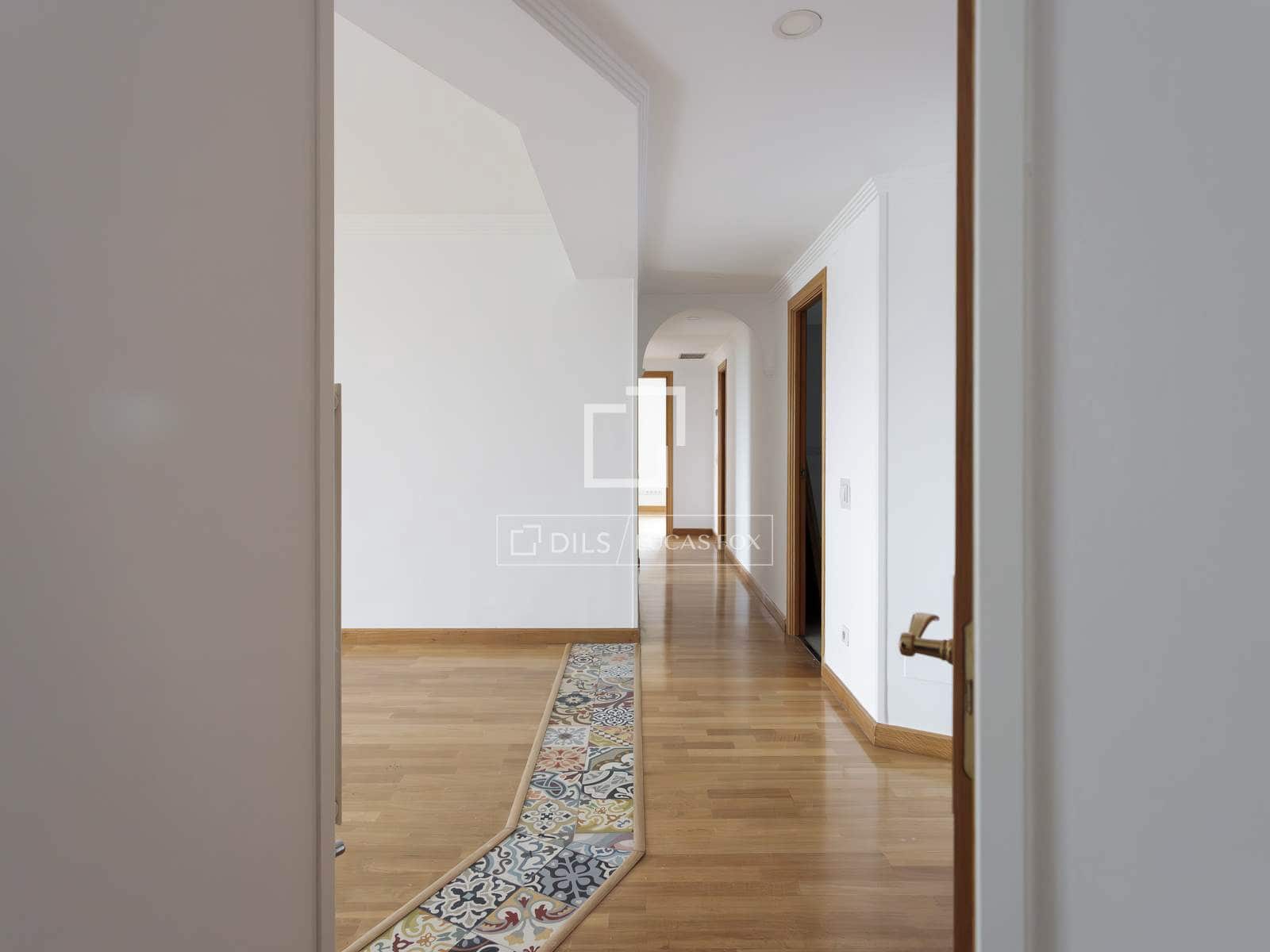 3 bedroom Apartment for rent in Majadahonda with pool garage - € 2,300 (Ref: 9759597)