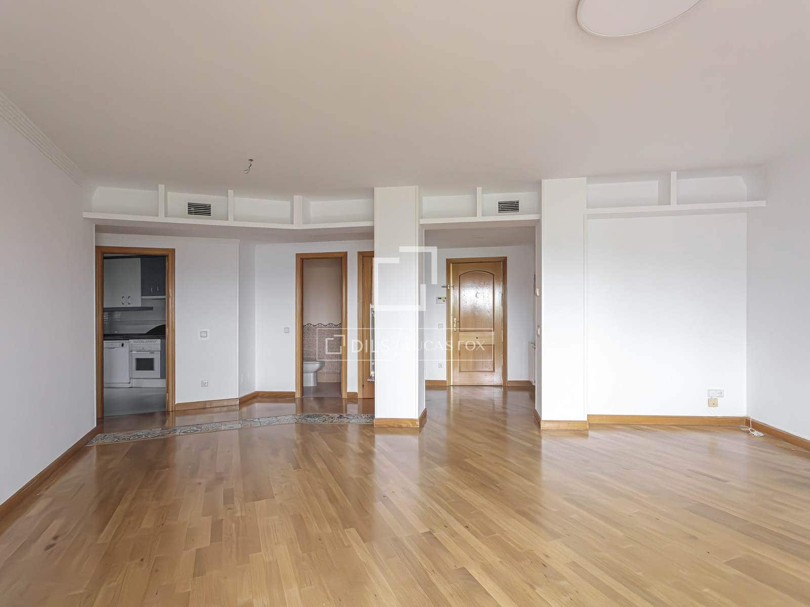 3 bedroom Apartment for rent in Majadahonda with pool garage - € 2,300 (Ref: 9759597)