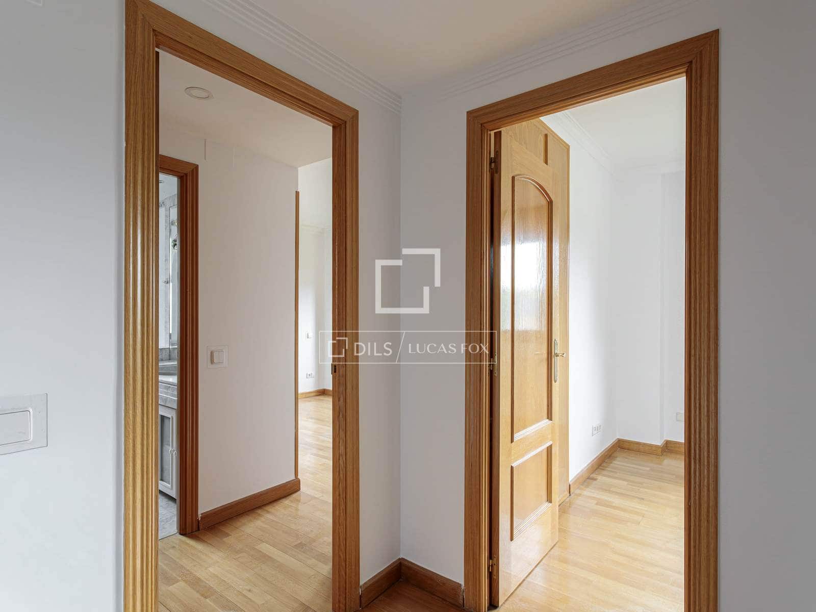 3 bedroom Apartment for rent in Majadahonda with pool garage - € 2,300 (Ref: 9759597)