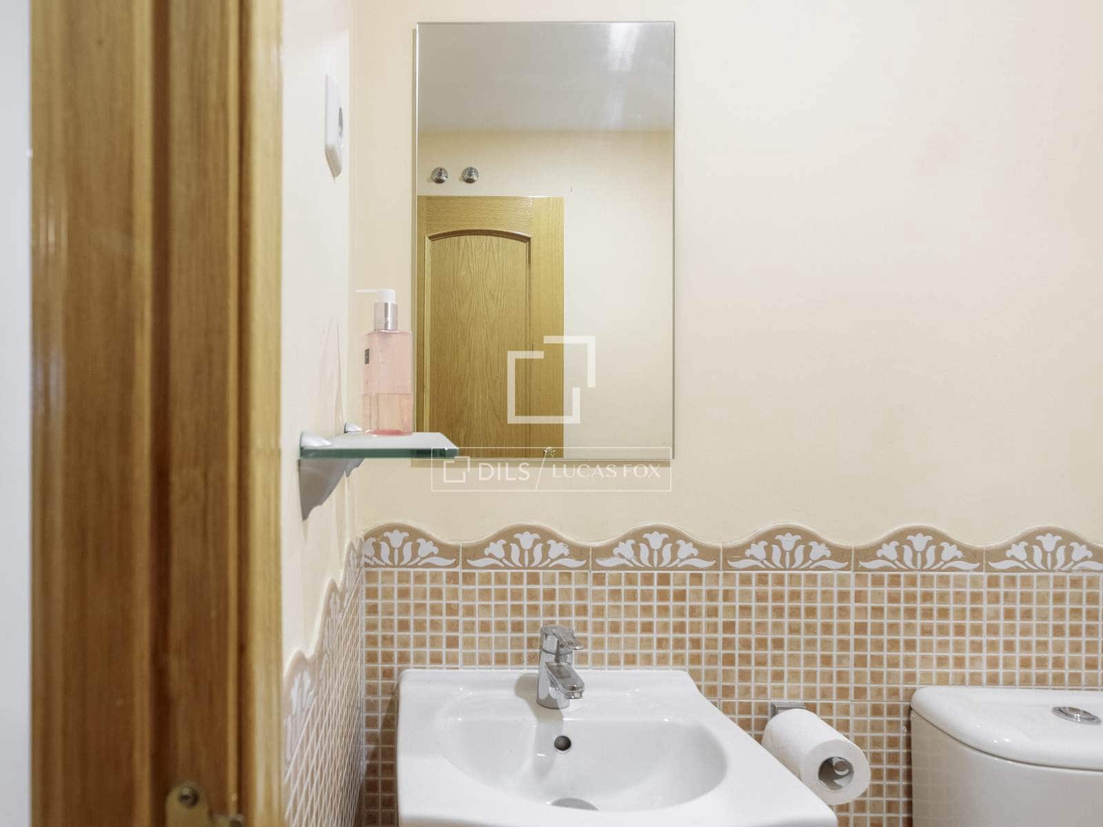 3 bedroom Apartment for rent in Majadahonda with pool garage - € 2,300 (Ref: 9759597)
