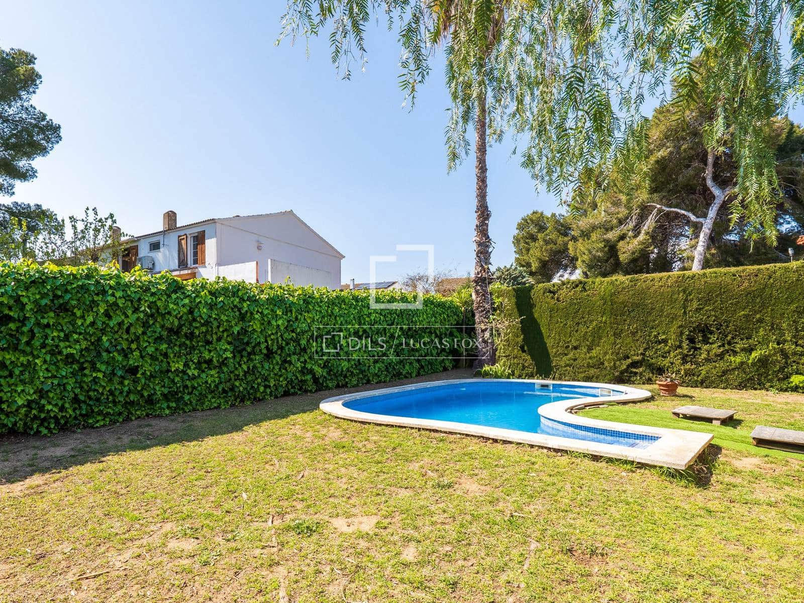 5 slaapkamer Villa te koop in Tarragona stad met garage - € 695.000 (Ref: 9759598)