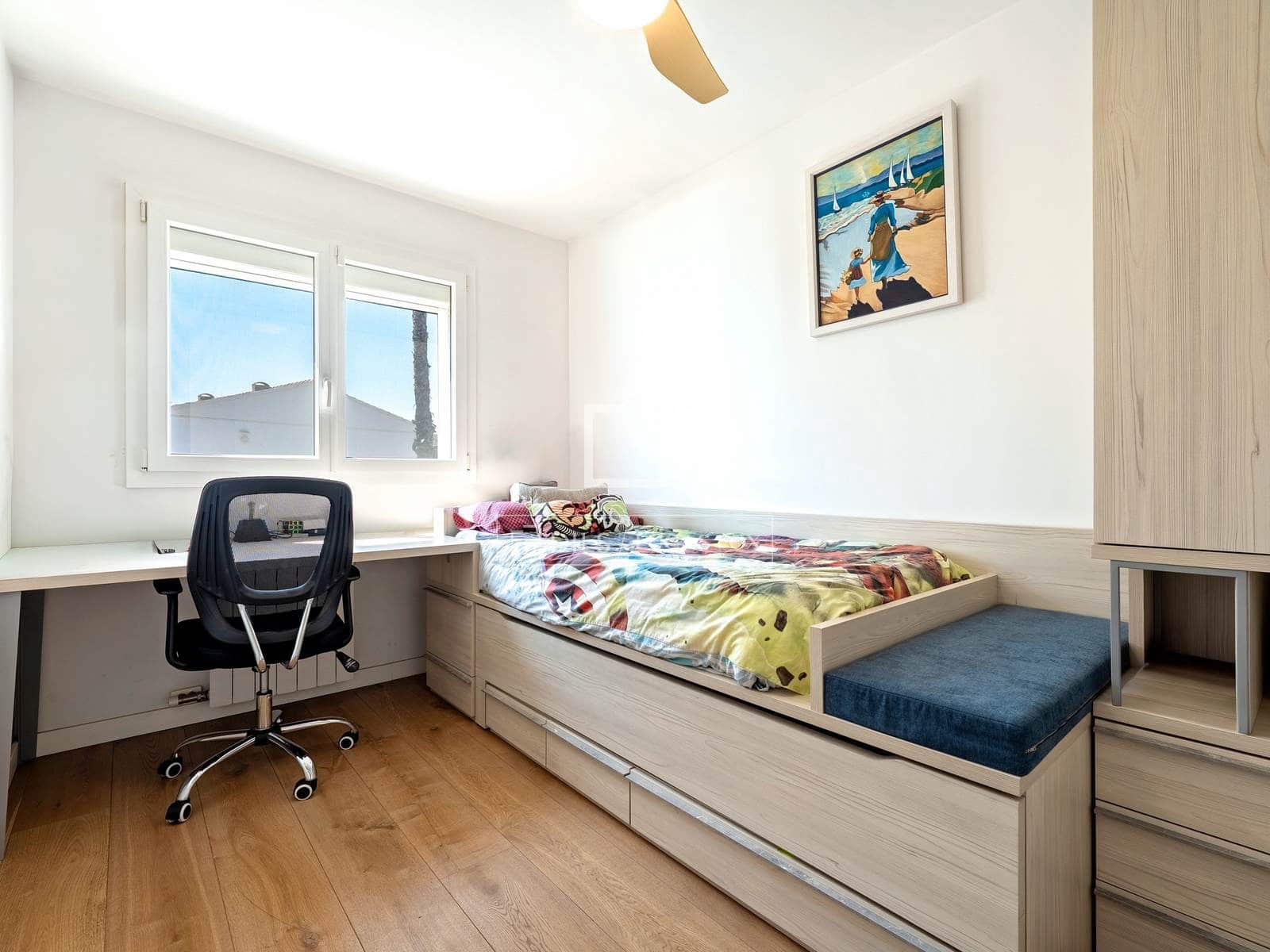 5 slaapkamer Villa te koop in Tarragona stad met garage - € 695.000 (Ref: 9759598)